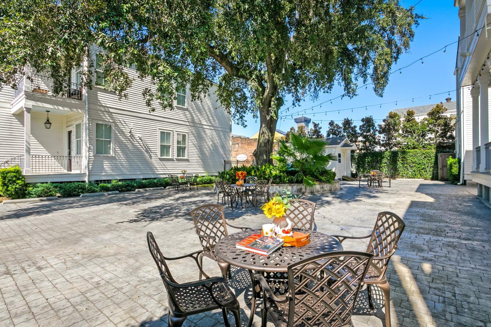Amazing 3Br Cottage Off St Charles With Pool Ню Орлиънс Екстериор снимка